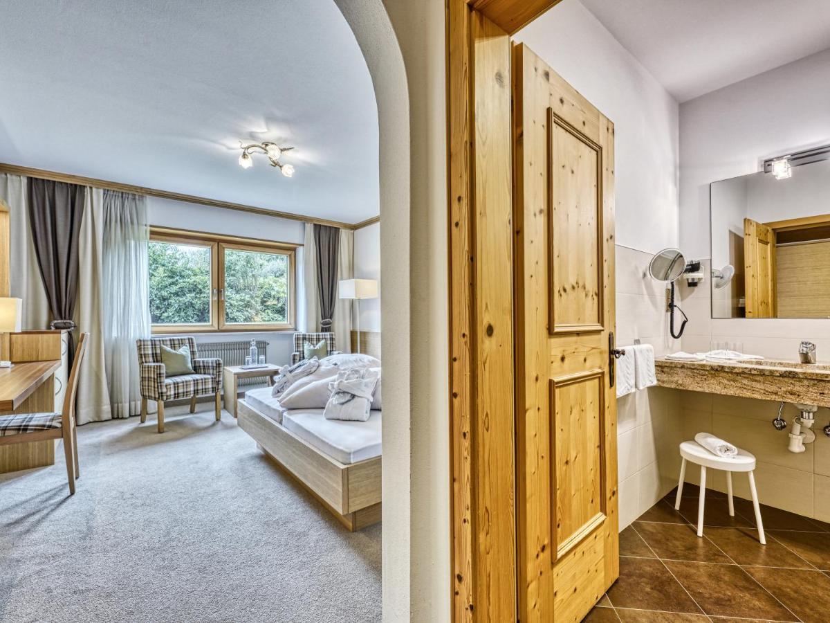 Hotel Traubenheim تيرولو المظهر الخارجي الصورة